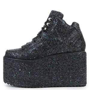 YRU Quozmo Glitter Platform Sneakers *NIB*